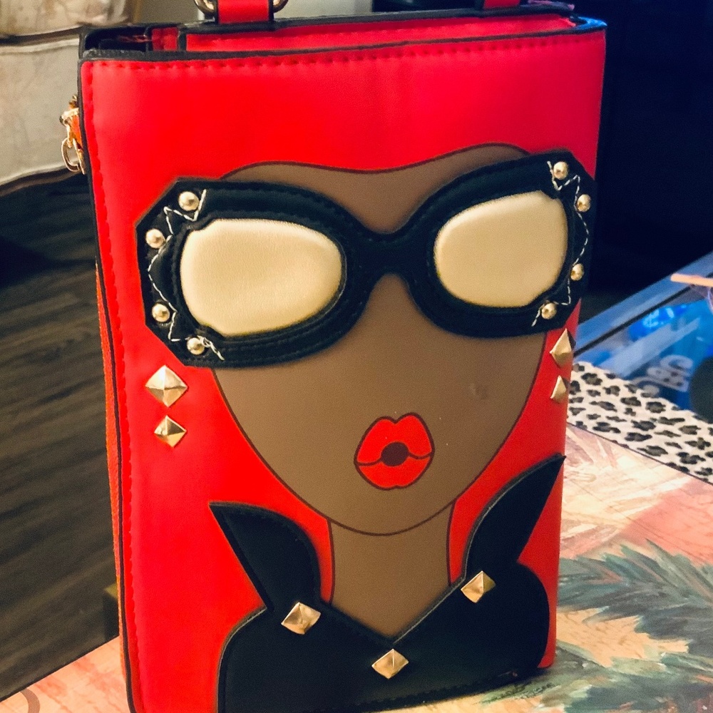 DIVA LADY W/SUNGLASSES FAB TRENDY  BAG❤️ HOT STYLE PURSE Clutch  HANDBAG NWT